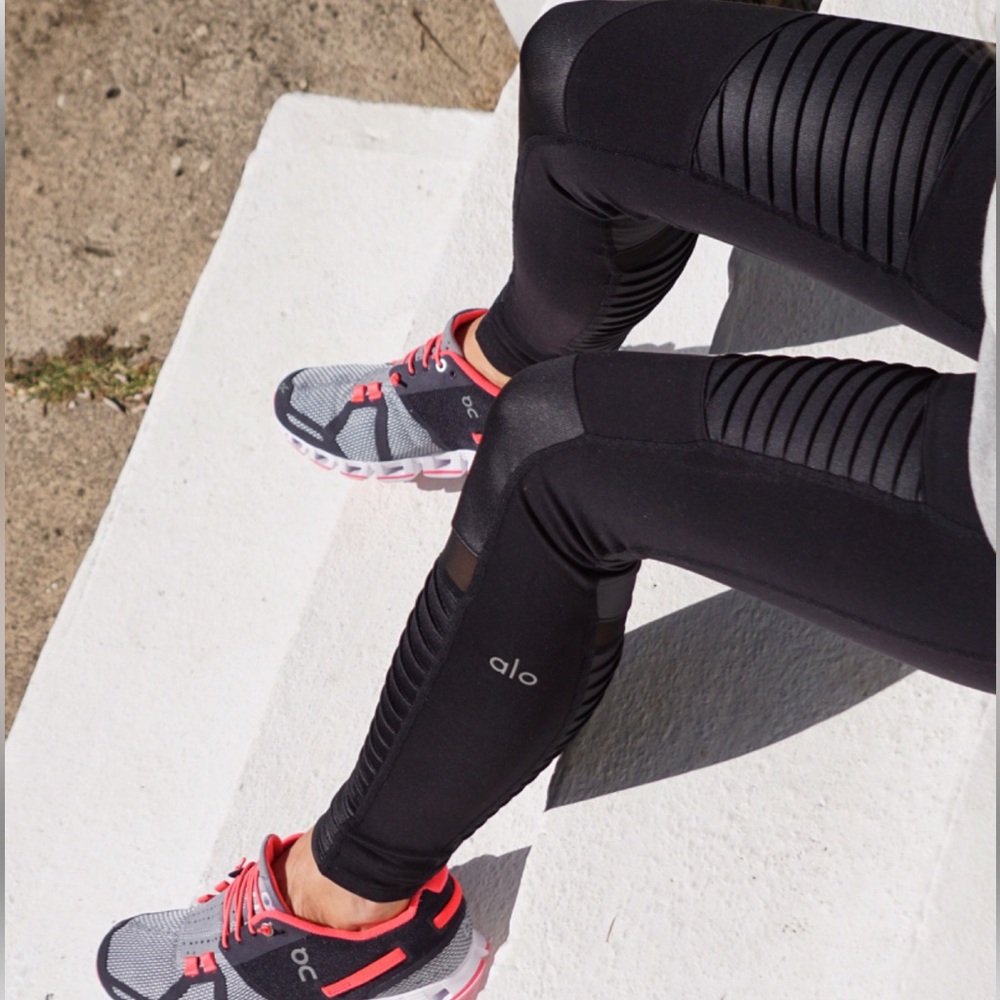 Alo Yoga Moto Leggings black/glossy small BNWT